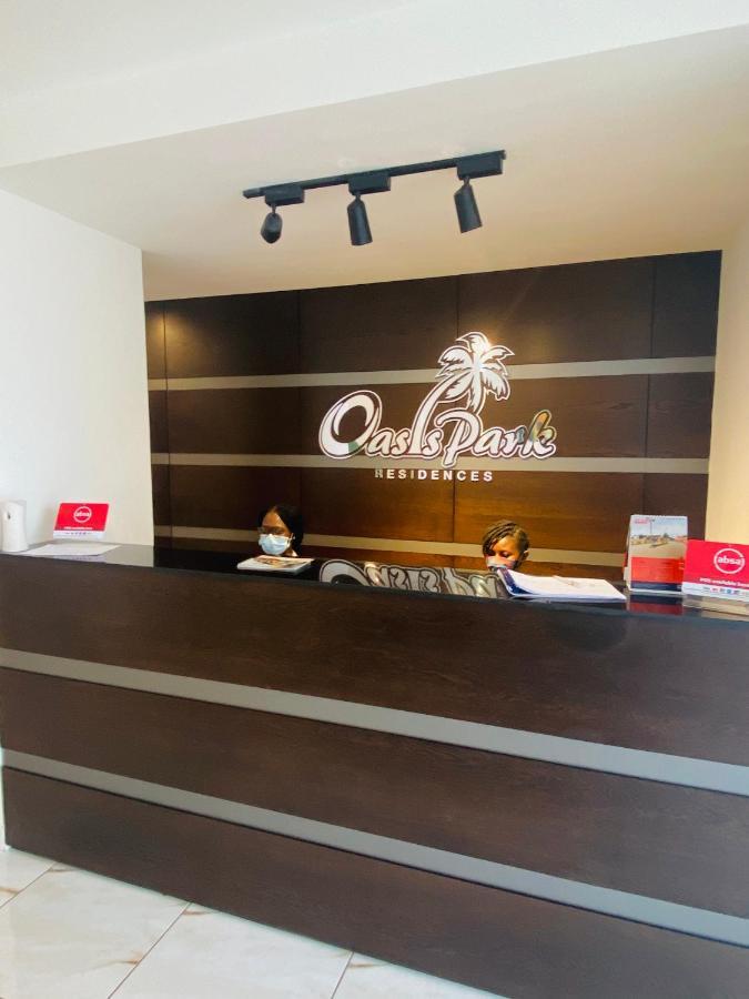 Oasis Park Residence East Legon Esterno foto