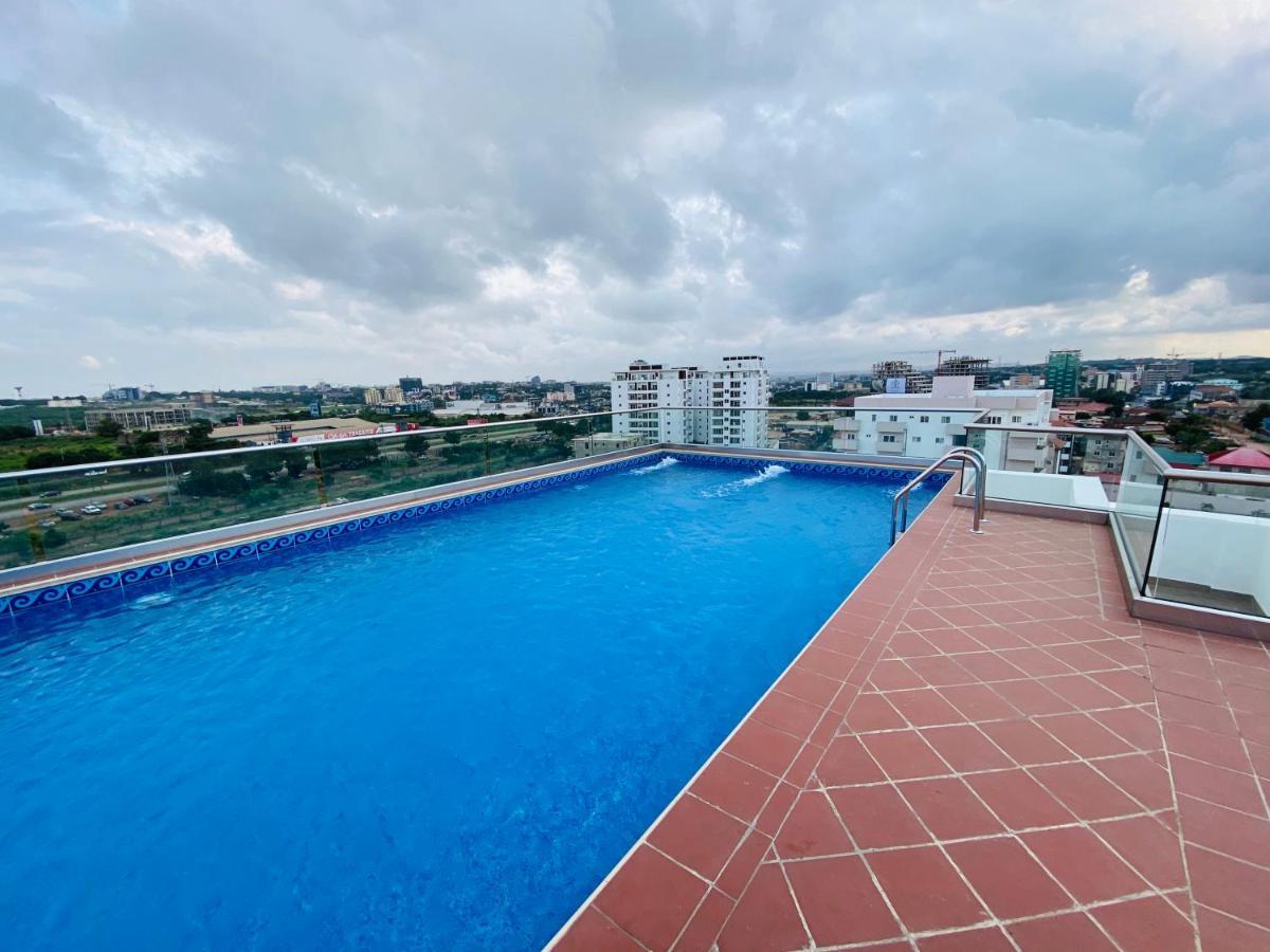 Oasis Park Residence East Legon Esterno foto