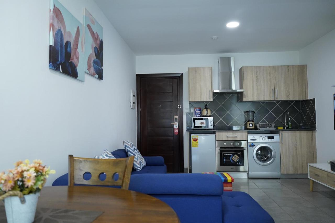 Oasis Park Residence East Legon Esterno foto