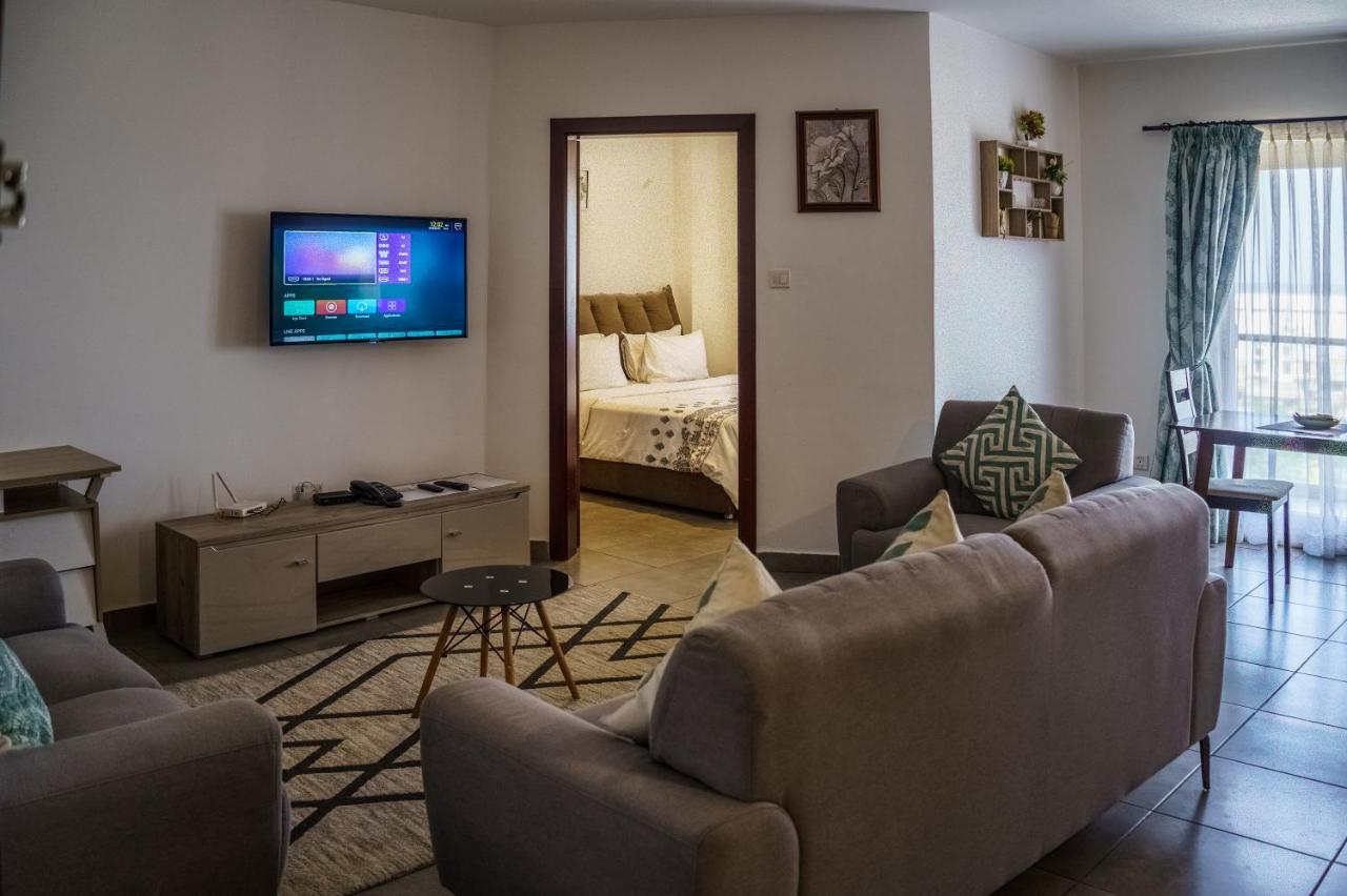 Oasis Park Residence East Legon Esterno foto