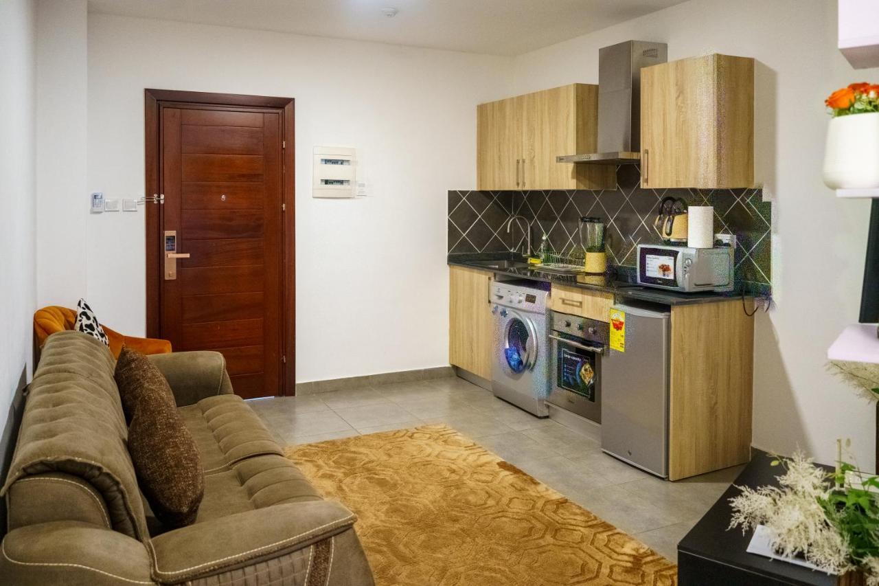 Oasis Park Residence East Legon Esterno foto