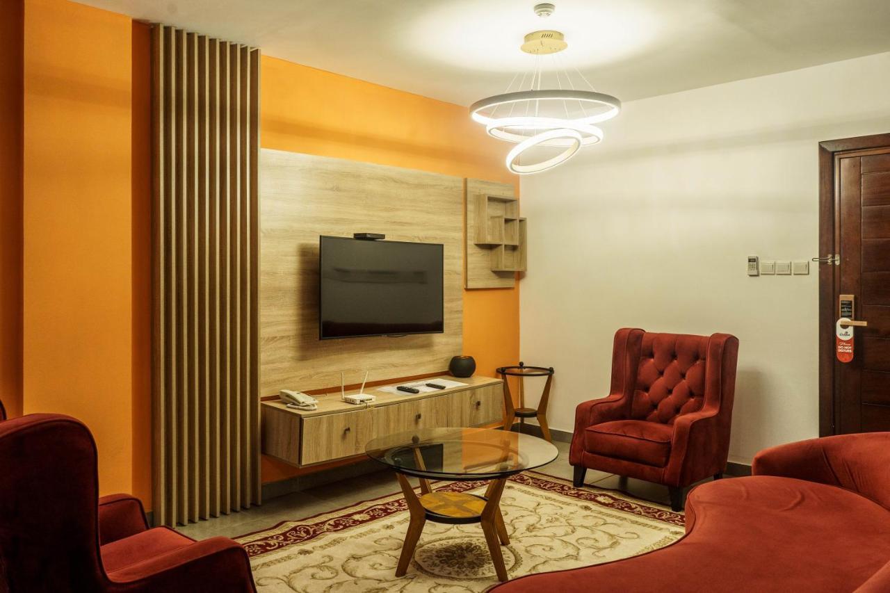 Oasis Park Residence East Legon Esterno foto